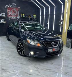 نيسان ألتيما